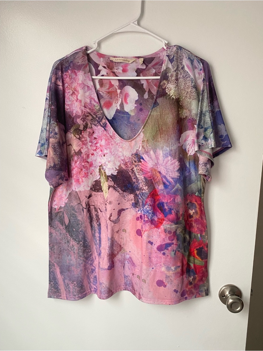Soft Surroundings L Watercolor Floral Blouse V-Neck Dolman Sleeve Artsy